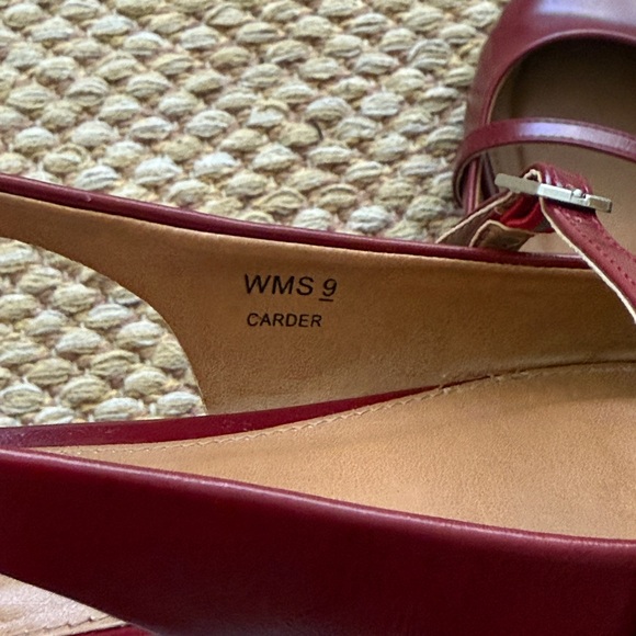 DV by Dolce Vita Women's Burgundy Flats - Picture 5 of 8